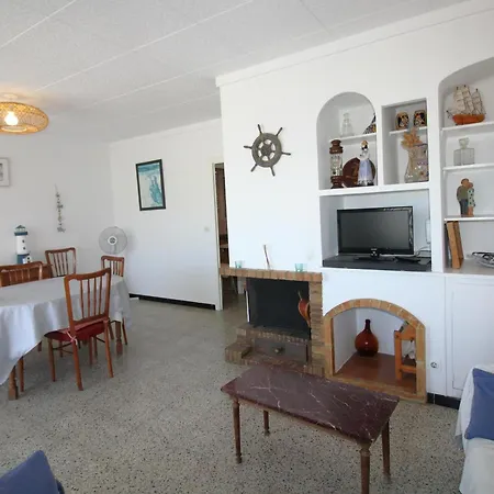Appartement Castellar 46 2º - En El Centro Del Port De - Es-228-30 Llançà
